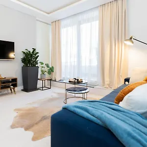 Plater Premium Apartment Warschau